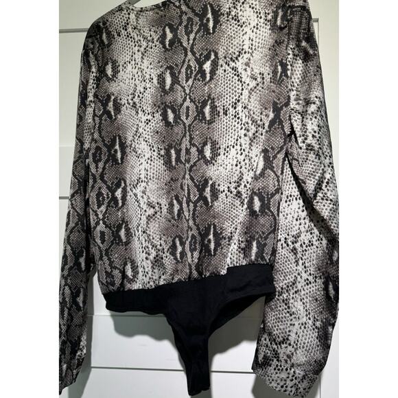 ee:some Bodysuit Snake Skin Look Opaque Sheer Women's Size Medium - Picture 11 of 12